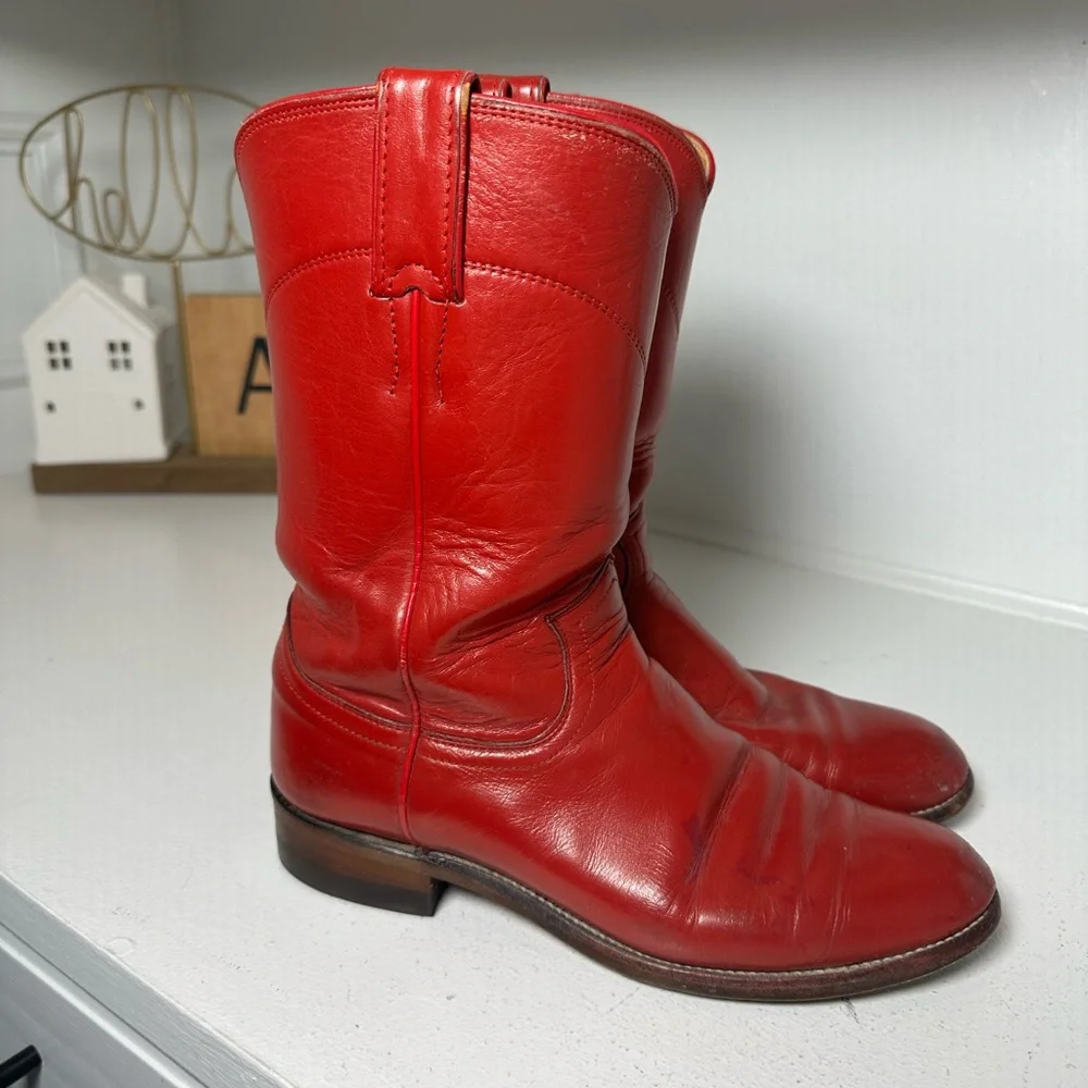 **SOLD**Justin Vintage Cherry Red Leather Western Boots Women's 6.5B Cowboy Boot - Picture 5 of 9